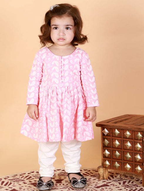 Vastramay SISHU Girl's Pink And White Chikankari Kurta Leggings Set